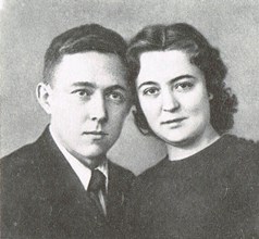 Фотография молодожёнов Солженицына и Решетовской. Ростов-на-Дону, 27 апреля 1940 г.