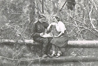 Солженицын и Решетовская на фронте. Весна 1944 г.